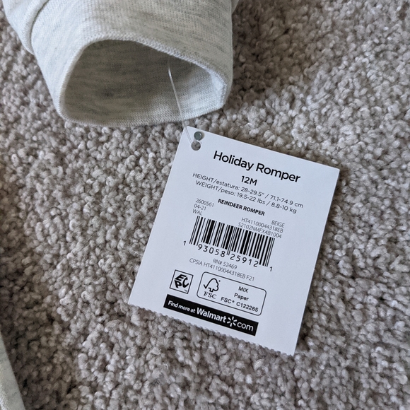 ⭐ NWT- Holiday Time- Baby Romper - 12Mo - Reindeer! NWT - Picture 3 of 3